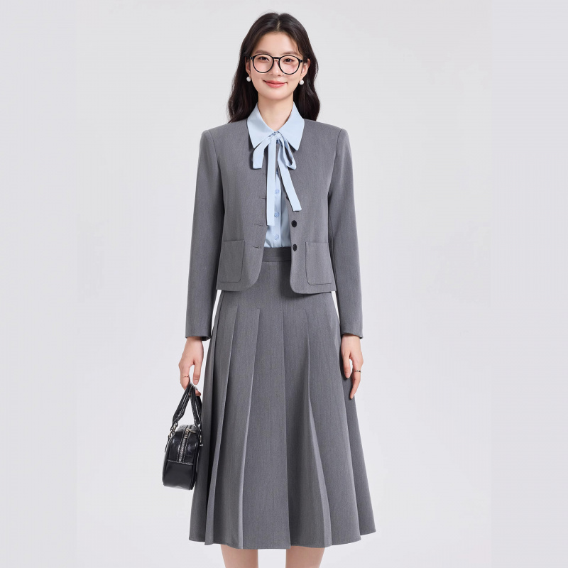 Women Formal Wear For Interview - Graues kurzes Anzugset für Damen, professionelle