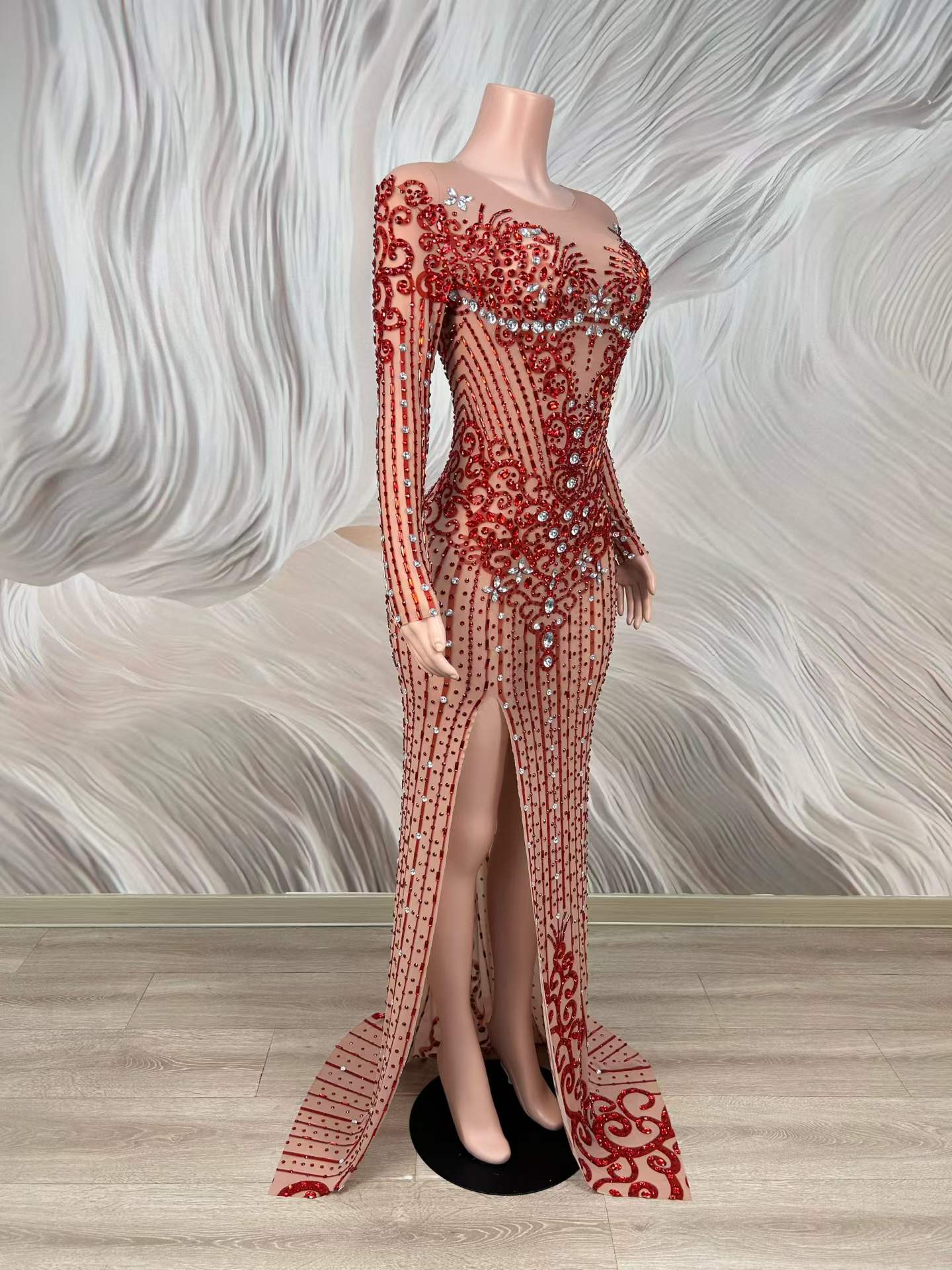 Sexy Kristallbesetztes, durchs – Women Formal Wear Photoshoot Bewertung und Preis